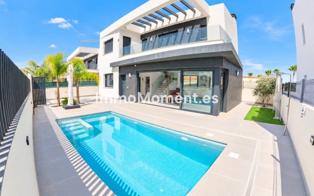 Detached villa - Resale - Algorfa - La Finca Golf