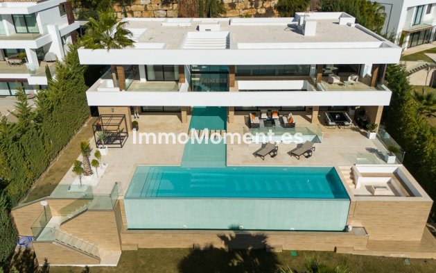 Detached villa - Resale - Benahavís - Benahavís Centro