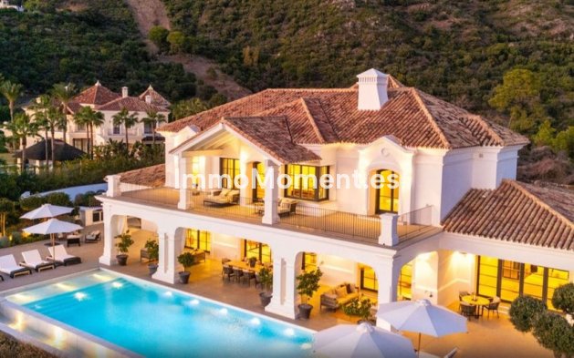 Detached villa - Resale - Benahavís - Benahavís Centro