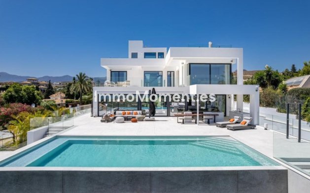 Detached villa - Resale - Benahavís - Benahavís Centro