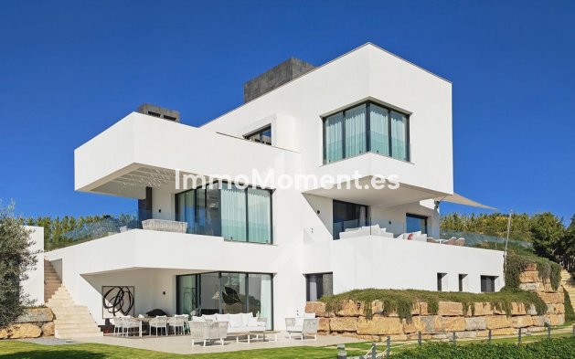Detached villa - Resale - Benahavís - Benahavís Centro