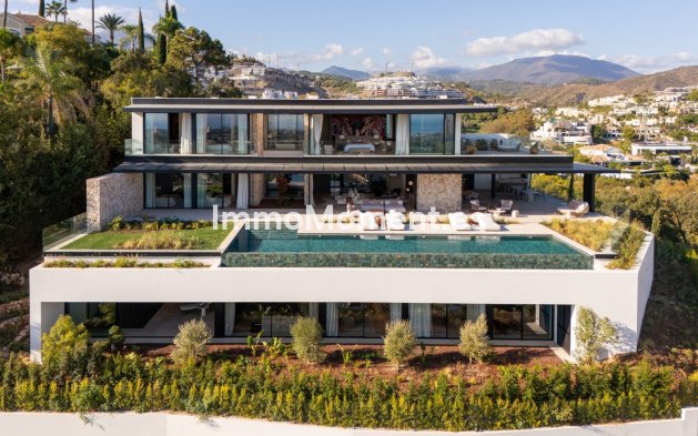 Detached villa - Resale - Benahavís - Benahavís Centro