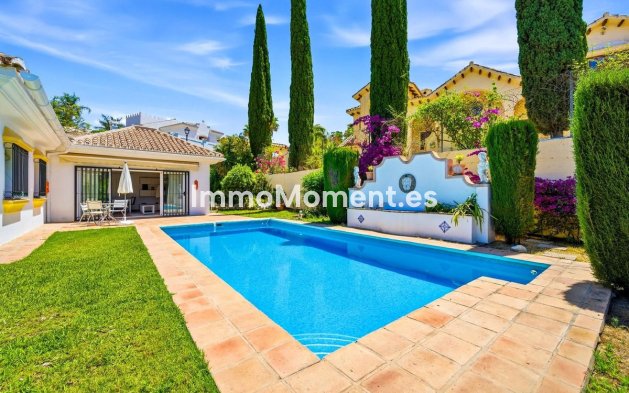 Detached villa - Resale - Benahavís - Benahavís Centro