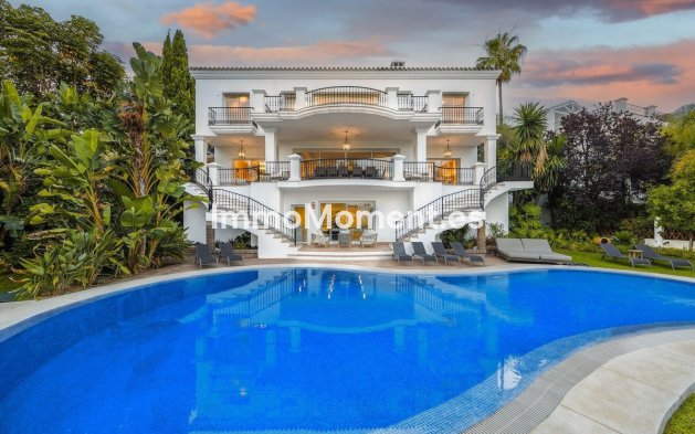 Detached villa - Resale - Benahavís - Benahavís Centro