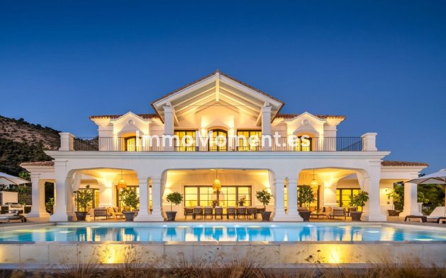 Detached villa - Resale - Benahavís - Benahavís Centro