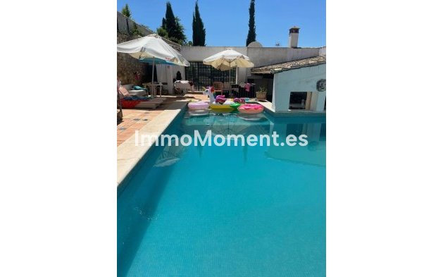 Detached villa - Resale - Benahavís - Benahavís Centro