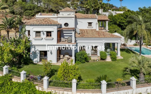 Detached villa - Resale - Benahavís - El Madroñal