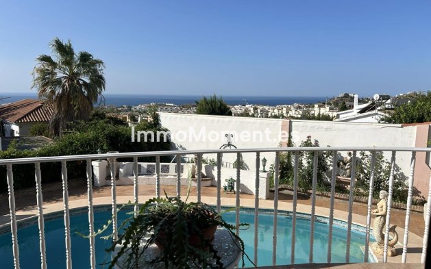 Detached villa - Resale - Benalmadena - Benalmadena Centro