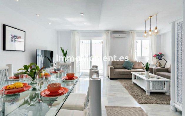 Detached villa - Resale - Benalmadena - Benalmadena Centro