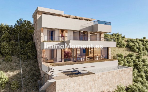 Detached villa - Resale - Benalmadena - Benalmadena Centro