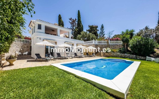 Detached villa - Resale - Benalmadena - Benalmadena Centro