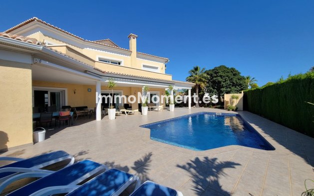 Detached villa - Resale - Calpe - Calpe Centro