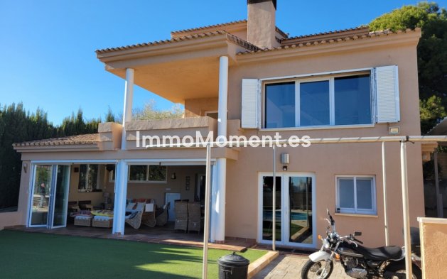 Detached villa - Resale - Calpe - Calpe Centro