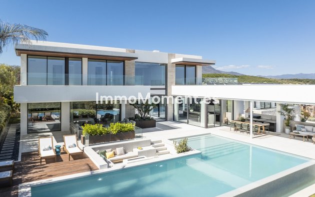 Detached villa - Resale - Casares - Casares Centro