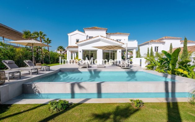 Detached villa - Resale - Casares - Casares Playa