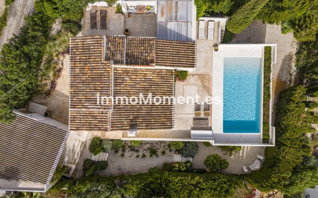 Detached villa - Resale - Denia - Denia Centro