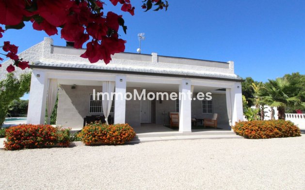 Detached villa - Resale - Elche - Elche Centro