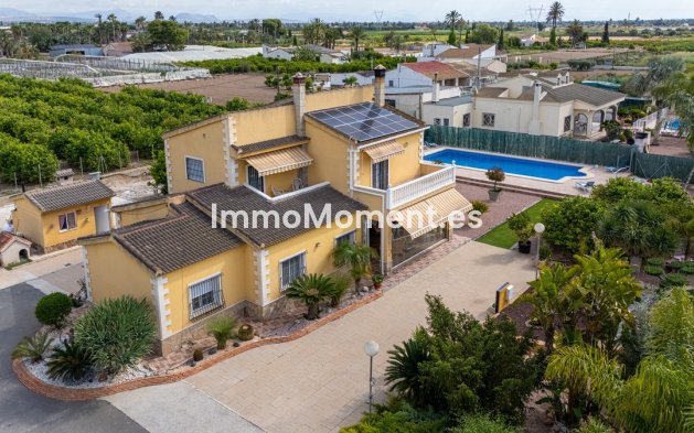 Detached villa - Resale - Elche - La Hoya