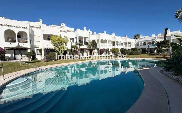 Detached villa - Resale - Estepona - Bel Air