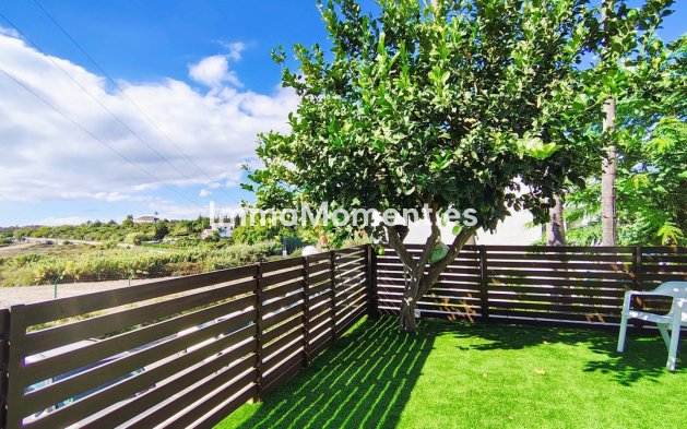 Detached villa - Resale - Estepona - Estepona Centro