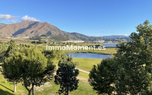 Detached villa - Resale - Estepona - Estepona Centro