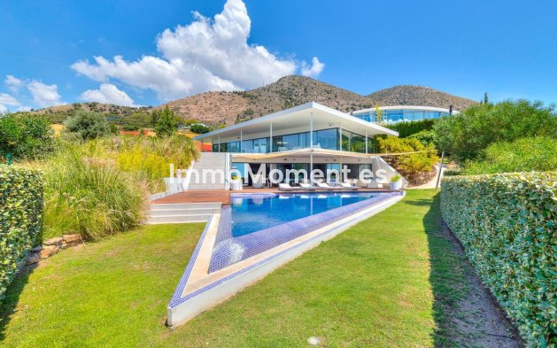 Detached villa - Resale - Fuengirola - Fuengirola Centro