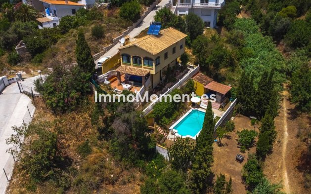 Detached villa - Resale - Fuengirola - Torreblanca