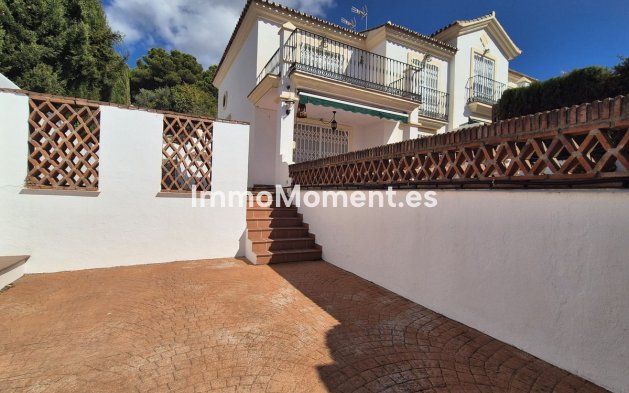 Detached villa - Resale - Inland  - Alhaurín Golf