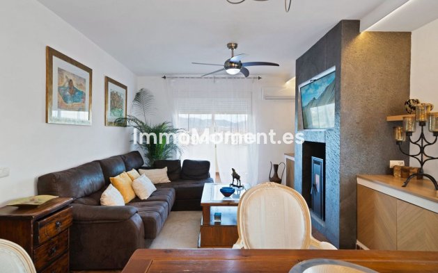 Detached villa - Resale - Inland  - Coín