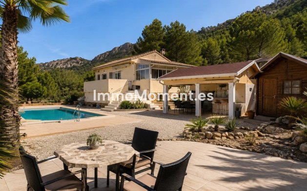 Detached villa - Resale - Jumilla - La Zarza
