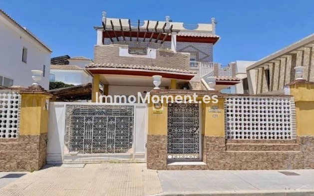 Detached villa - Resale - Málaga - El Tomillar