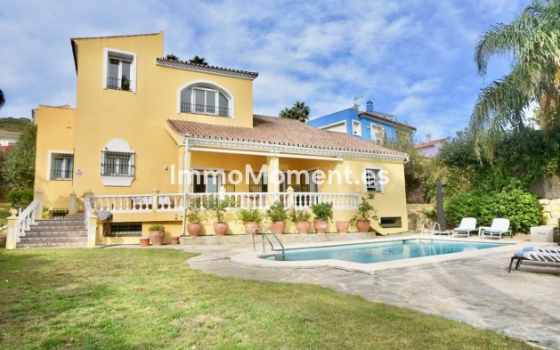 Detached villa - Resale - Manilva - La Duquesa