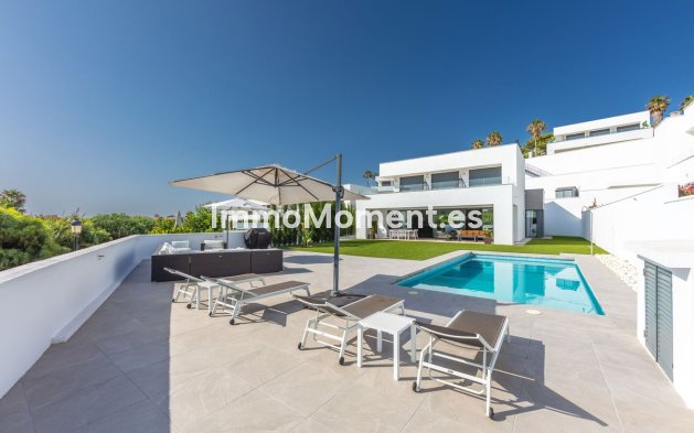 Detached villa - Resale - Manilva - La Duquesa