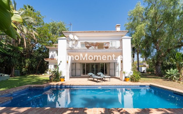 Detached villa - Resale - Marbella - El Rosario