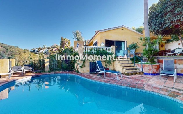 Detached villa - Resale - Marbella - El Rosario