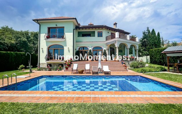 Detached villa - Resale - Marbella - El Rosario
