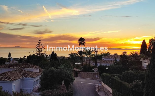 Detached villa - Resale - Marbella - El Rosario