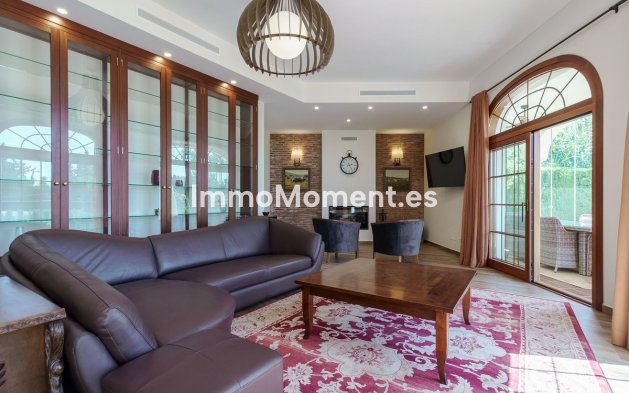 Detached villa - Resale - Marbella - El Rosario