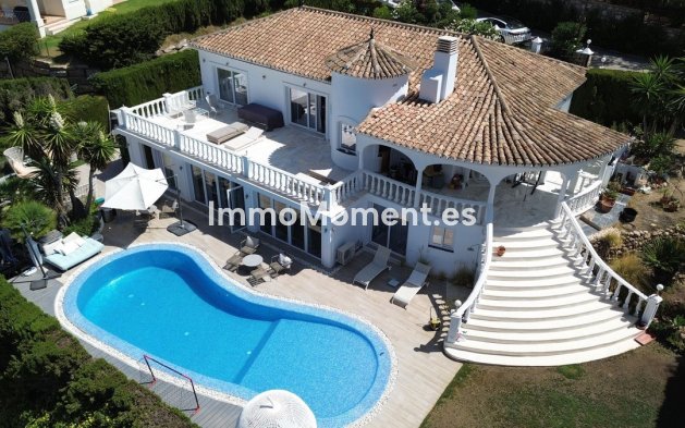 Detached villa - Resale - Marbella - Elviria