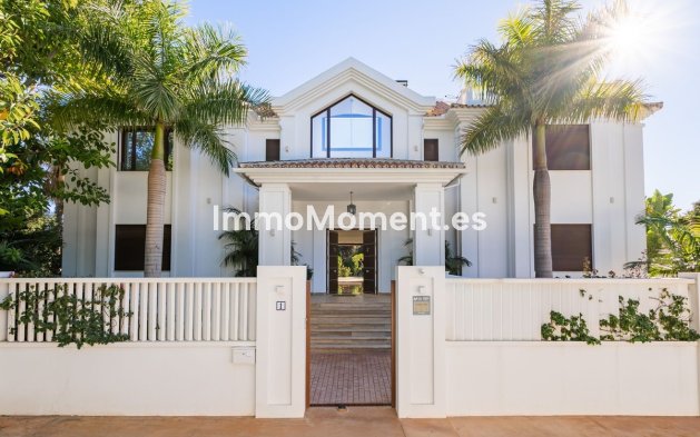 Detached villa - Resale - Marbella - Guadalmina Baja