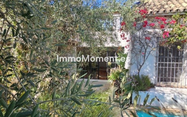 Detached villa - Resale - Marbella - Marbella Centro