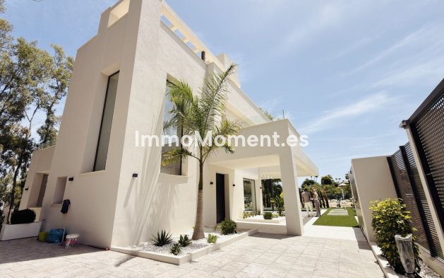 Detached villa - Resale - Marbella - Nueva Andalucía