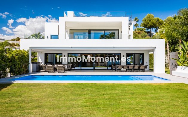 Detached villa - Resale - Marbella - Nueva Andalucía