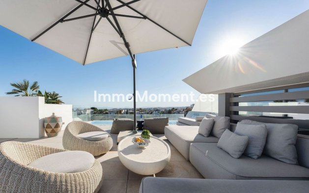 Detached villa - Resale - Marbella - Nueva Andalucía