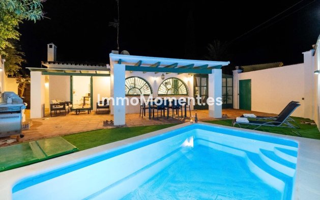 Detached villa - Resale - Marbella - Nueva Andalucía