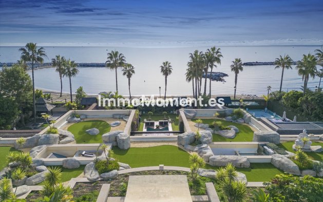 Detached villa - Resale - Marbella - Puerto Banús