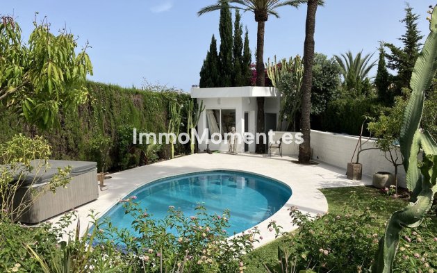 Detached villa - Resale - Marbella - Puerto Banús
