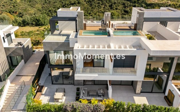 Detached villa - Resale - Marbella - Río Real