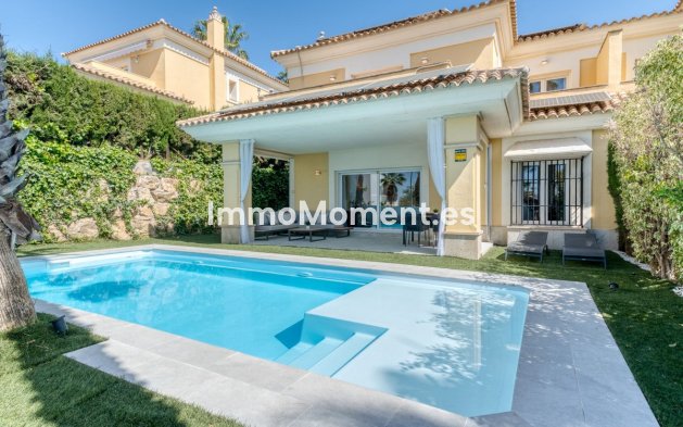 Detached villa - Resale - Marbella - Santa Clara