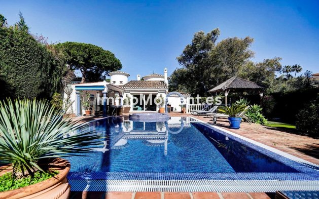 Detached villa - Resale - Mijas - Calahonda